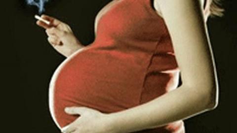 تدخين الماريوانا خلال الحمل يسبب مشاكل صحية للأم والطفل تدخين الماريوانا خلال الحمل يسبب مشاكل صحية للأم والطفل