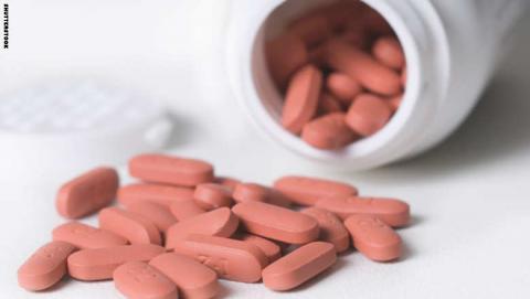 تحذير من FDA : هذه المسكنات قد تسبب نوبة قلبية أو سكتة دماغية تحذير من FDA : هذه المسكنات قد تسبب نوبة قلبية أو سكتة دماغية