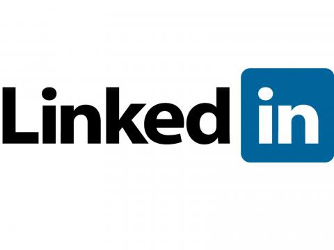 Linkedin ..... إن تجري صفقة استحواذ تعزز قدرتها على مساعدة الشركات الباحثة عن موظفين Linkedin ..... إن تجري صفقة استحواذ تعزز قدرتها على مساعدة الشركات الباحثة عن م